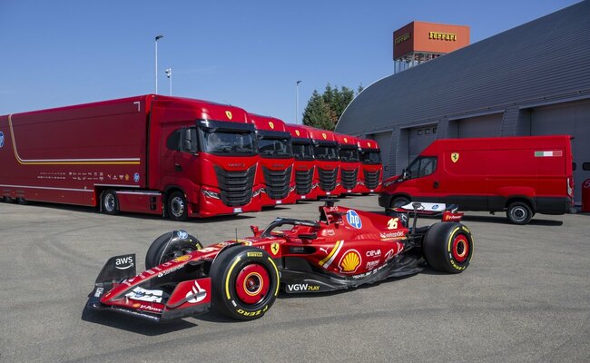 IVECO_Ferrari_handover (1)