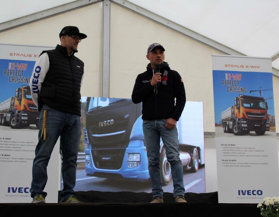 testovani-noveho-stralisu-na-akci-iveco-x-day