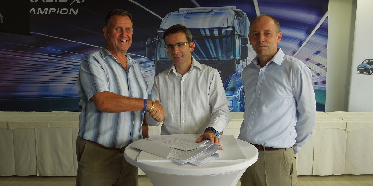 IVECO Czech Republic a PROFI AUTO CZ podepsali dohodu o zzen prvn Truck Station v esk republice